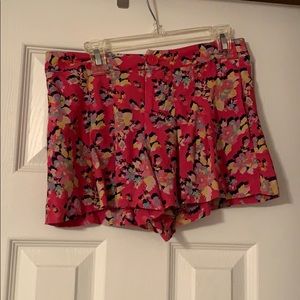 Pink Floral Pleated Shorts